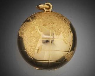 Artisan Novelty Gold Globe Picture Frames Charm Pendant