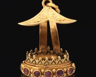 Ladies Vintage Gold and Ruby Pagoda Pendant