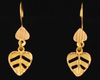 Ladies High Karat Pair of Earrings