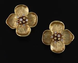 Aletto Co. Pair of Gold and Diamond Floral Earrings