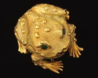 Adorable 18K Gold and Emerald Toad Pin Brooch