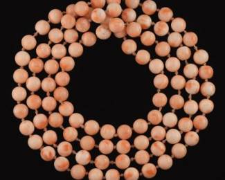 Ladies Retro Angel Skin Coral Opera Necklace