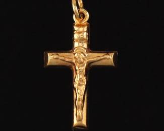 Classical 18K Italian Gold Crucifixion Pendant