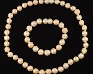 Carved Pearl Necklace and Bracelet Set