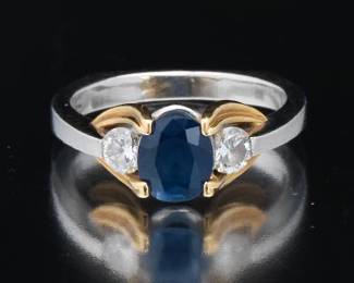 18K White gold Ring with Diamonds and Sapphire