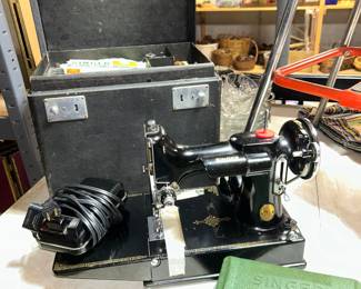 Singer "Feather Weight" sewing machine