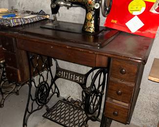Singer sewing machine