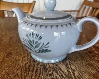 Green Thistle Arabia Teapot, Made in England