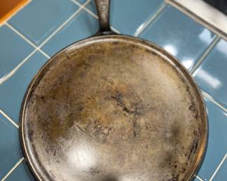 Griswold #8 Cast Iron Griddle