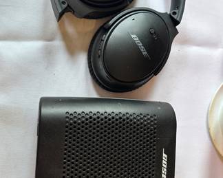 bose bluetooth head phones sound core blue tooth speaker