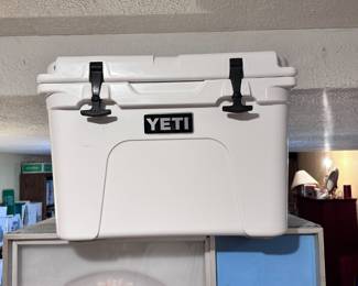 yeti ice chest