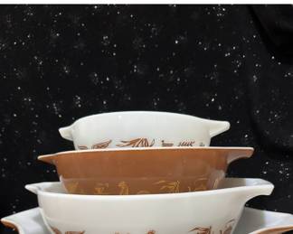 VINTAGE PYREX NESTING "AMERICANA"