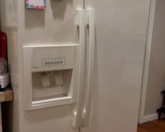WHIRLPOOL SIDE X SIDE FRIDGE