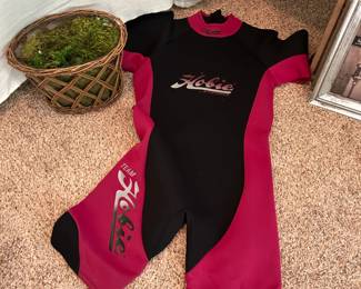 Wet suit
