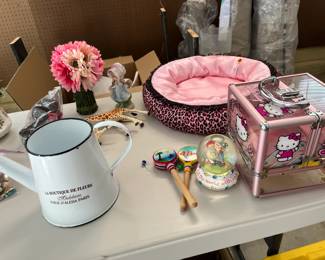 Assorted Housewares