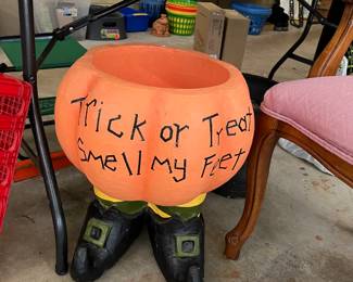 Halloween Decor