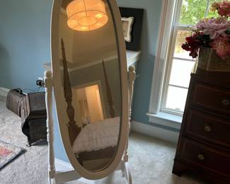 Floor mirror