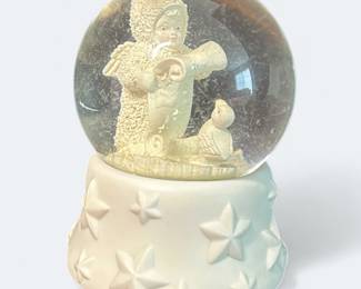 Snow Babies Snow Globe