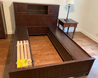 Queen size bed