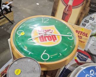 SUNDROP CLOCK