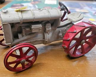 VINTAGE TRACTOR TOY