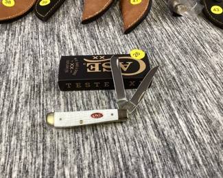 CASE XX SPARXX WHITE SYNTHETIC STANDARD JIG MINI TRAPPER 6207 SS