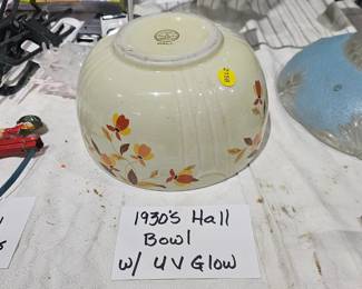 VINTAGE HALL BOWL