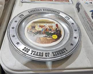 AMERICA'S BICENTENNIAL PLATE 1976