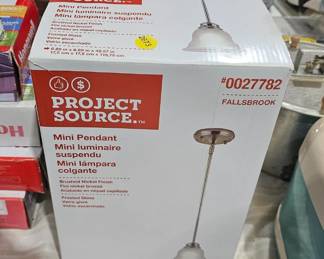LIGHT FIXTURE
