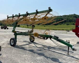 OGDEN HAY RUNNER RCR812 HAY RAKE