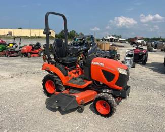 KUBOTA BX2380 4X4 TRACTOR WITH MOWER
