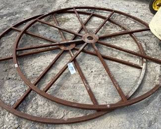 2 METAL SPOOL WHEELS