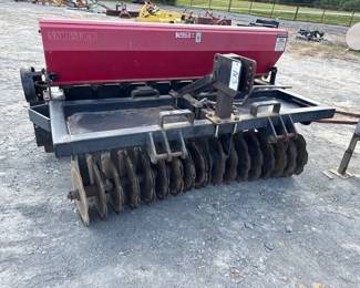 KASCO 3PT SEEDER