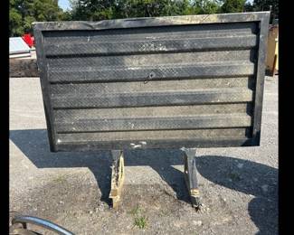 SEMI HEADACHE RACK