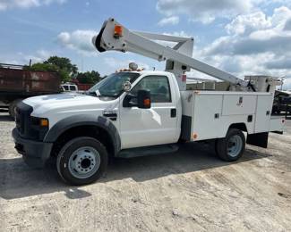 2009 FORD F450 BUCKET TRUCK