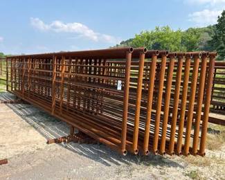 HD 24 FREESTANDING FENCE PANEL, 10X BID