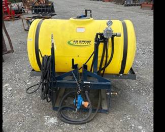 200 GALLON 3 POINT SPRAYER