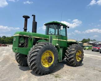 JOHN DEERE 8640 ARTICULATING TRACTOR