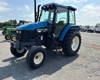 NEW HOLLAND TS90 TRACTOR