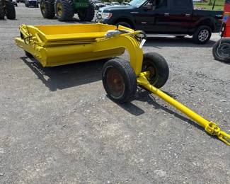 PULL TYPE HYDRAULIC SCRAPER PAN
