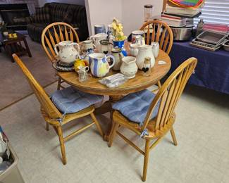 Kitchen Table with 4 Chairs