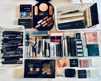 Makeup MAC Clinique Estée Lauder Avon
