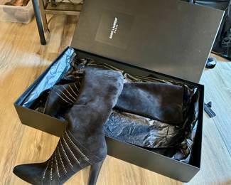 Saint Laurent