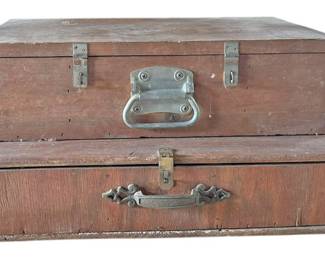 Rustic Handmade Wood Carrying Boxes