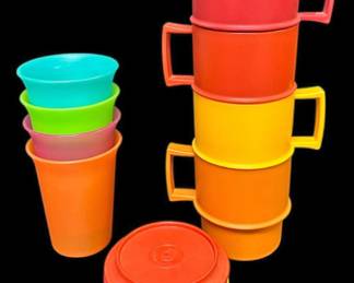 Vintage Tupperware Stacking Cups Mugs