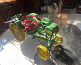 JOHN DEERE WATERLOO BOY MODEL