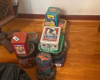 LOT OF VINTAGE TINS