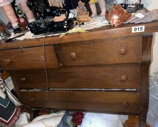 VINTAGE DRESSER WITH MIRROR