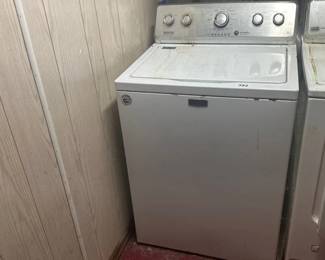 MAYTAG WASHING MACHINE