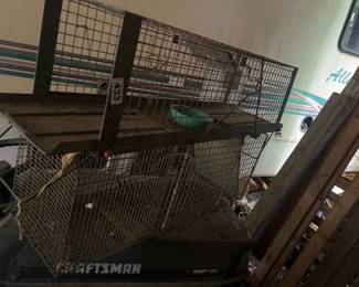 2 ANIMAL TRAPS